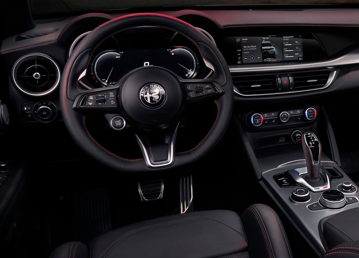 2023 Alfa Romeo Stelvio Veloce 2.0 4x4 Otomatik Özellikleri