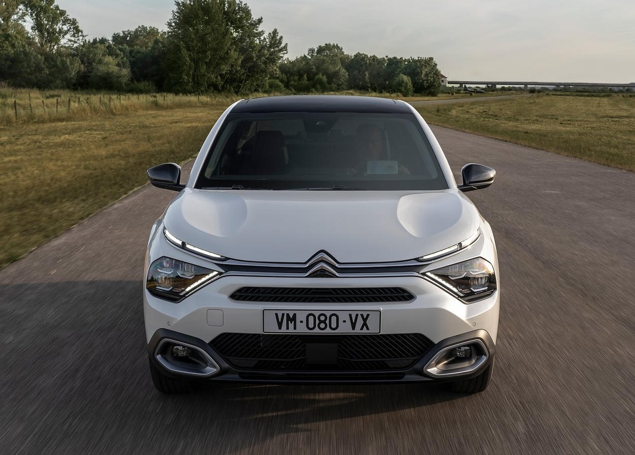 2023 Citroen C4 X Feel Bold 1.2 PureTech Otomatik Özellikleri