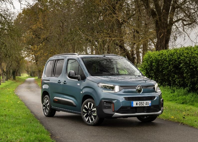2025 Citroen Berlingo 1.5 BlueHDi Teknik Özellikleri