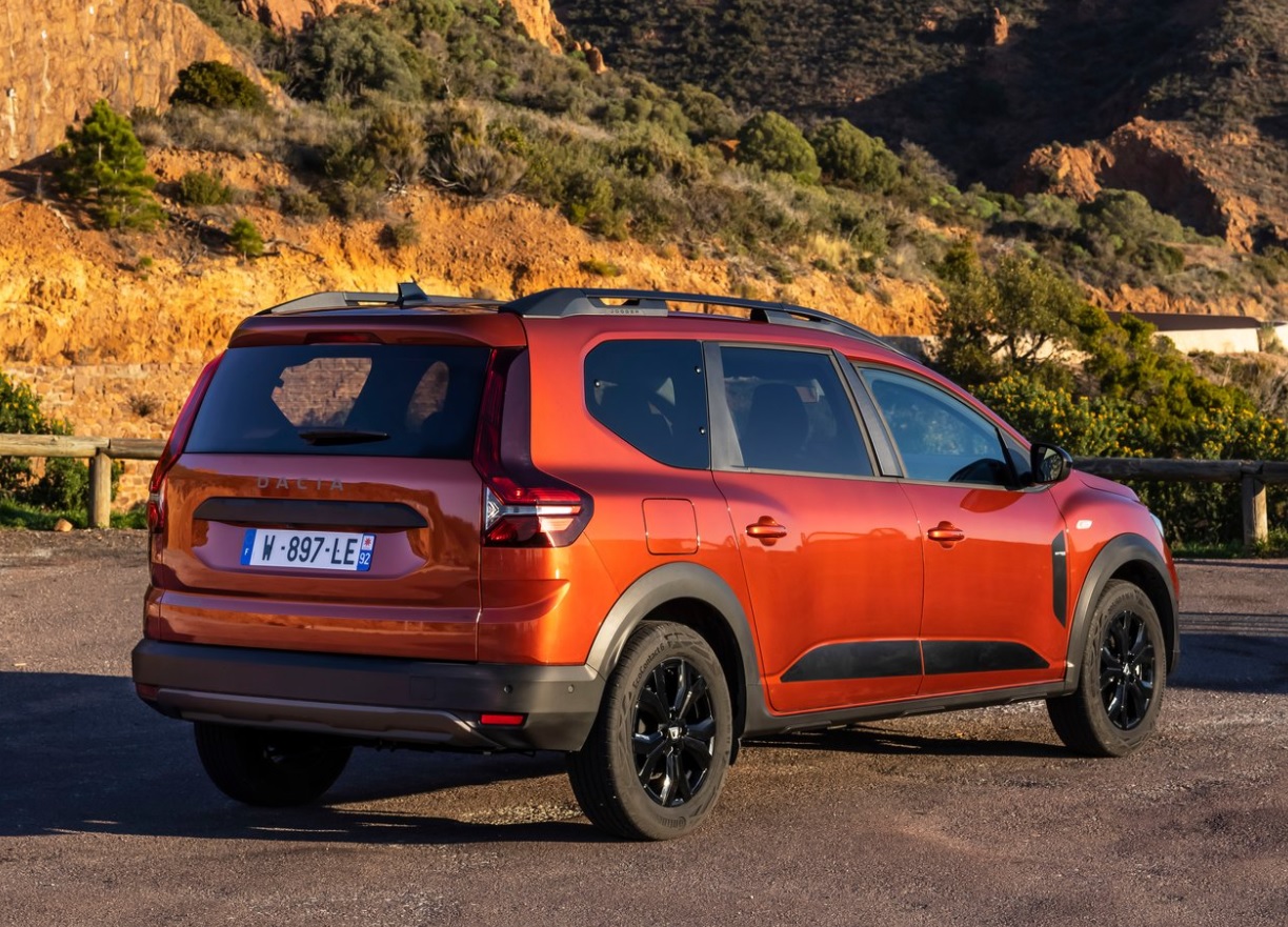 2022 Dacia Jogger 1.0 TCe Teknik Özellikleri