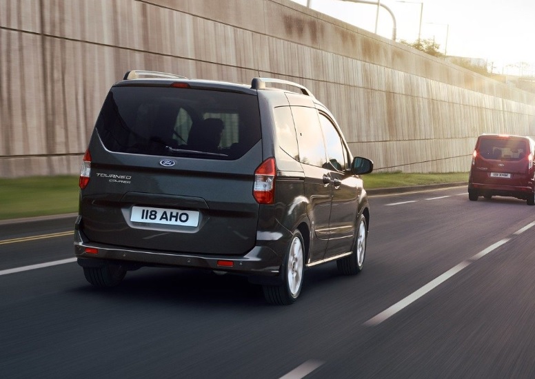 2022 Ford Tourneo Courier 1.5 TDCi Teknik Özellikleri
