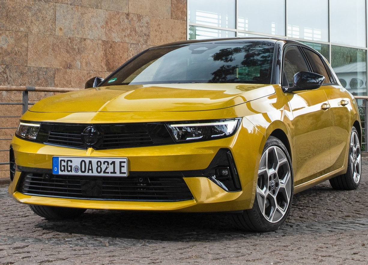 2023 Opel Astra Edition 1.2 Turbo Manuel Özellikleri