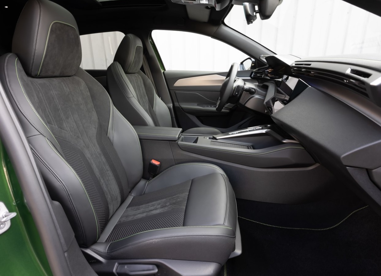 2023 Peugeot 308 GT 1.2 PureTech Otomatik Özellikleri