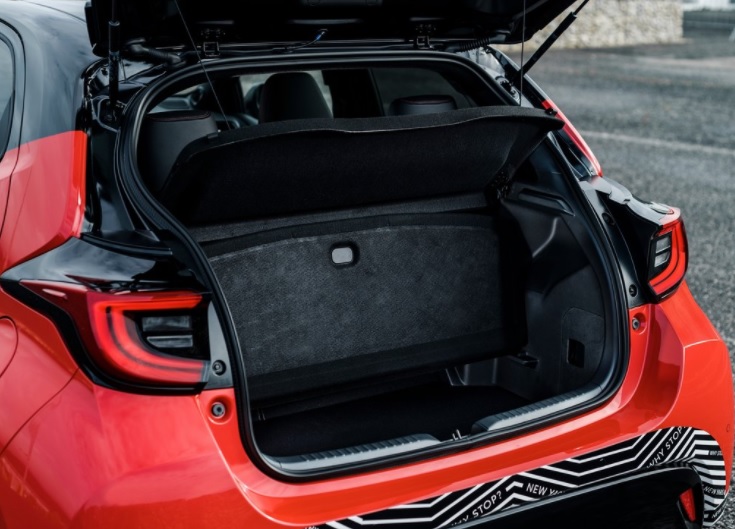 2022 Toyota Yaris 1.5 Teknik Özellikleri