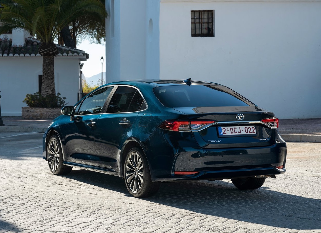 2024 Toyota Corolla Dream X-Pack 1.8 Hybrid Otomatik Yakıt Tüketimi