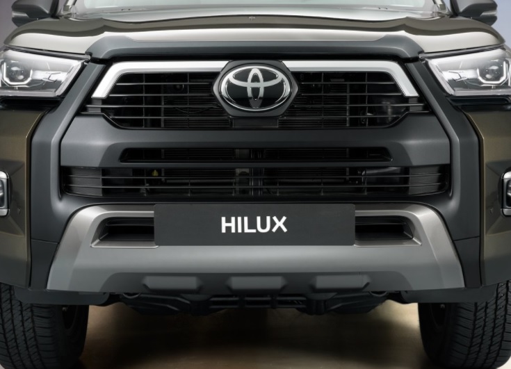 2023 Toyota Hilux Adventure 2.4 4x4 Manuel Özellikleri