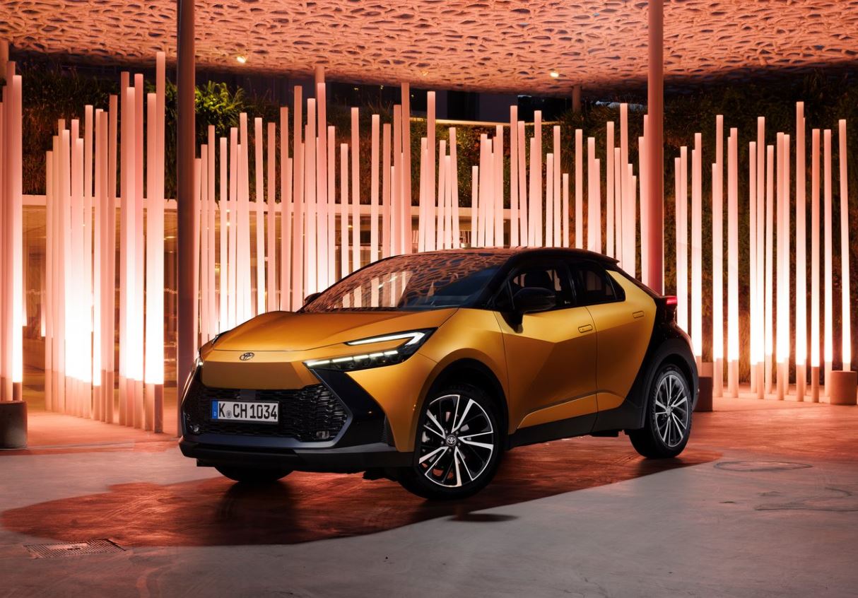2025 Toyota C-HR 1.8 Hybrid Teknik Özellikleri