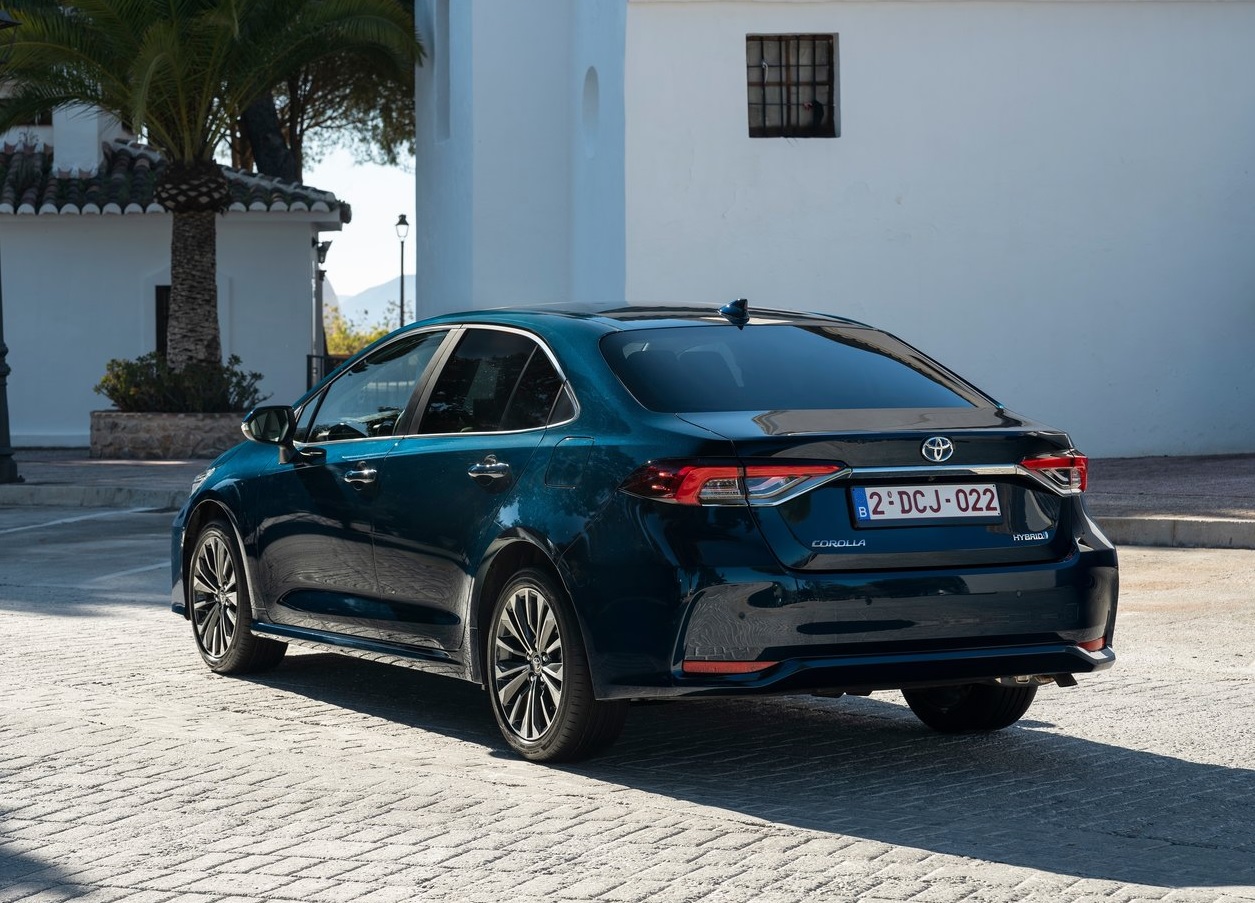 2025 Toyota Corolla 1.8 Hybrid Teknik Özellikleri