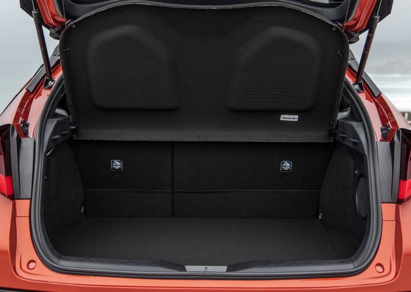 2022 Toyota C-HR 1.8 Hybrid Teknik Özellikleri