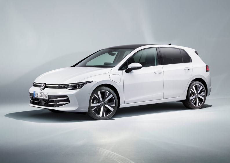 2024 Volkswagen Yeni Golf Style 1.5 eTSI Otomatik Yakıt Tüketimi