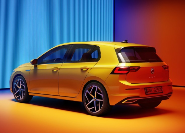 2023 Volkswagen Golf R-Line 1.0 eTSI Otomatik Özellikleri
