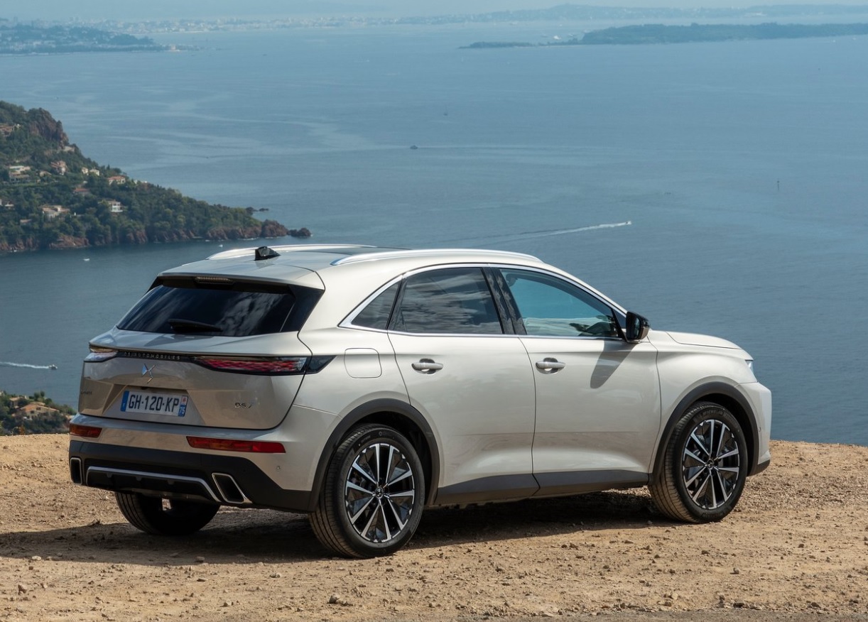 2024 DS DS 7 Esprit de Voyage 1.6 Hibrit Otomatik Yakıt Tüketimi