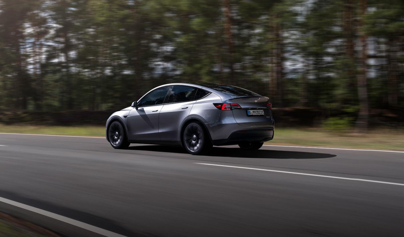 2024 Tesla Model Y Performance 75 kWh Otomatik Yakıt Tüketimi