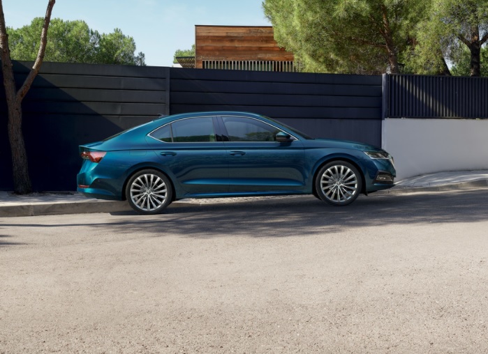 2023 Skoda Octavia Sportline 1.5 TSI Otomatik Özellikleri