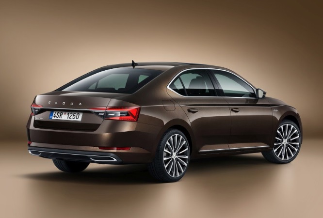 2022 Skoda Superb 1.5 TSI Teknik Özellikleri