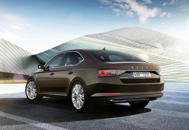 2023 Skoda Superb Crystal 1.5 TSI Otomatik Özellikleri