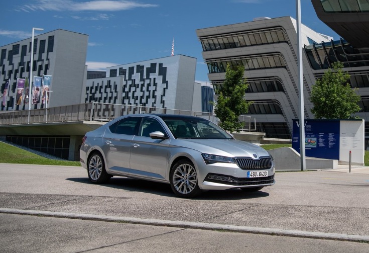 2023 Skoda Superb Prestige 1.5 TSI Otomatik Özellikleri