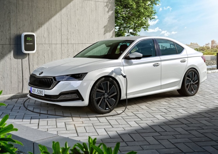 2024 Skoda Octavia Sportline 1.5 TSI Otomatik Yakıt Tüketimi