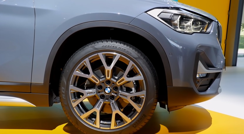 2022 BMW X1 1.5 sDrive18i Teknik Özellikleri