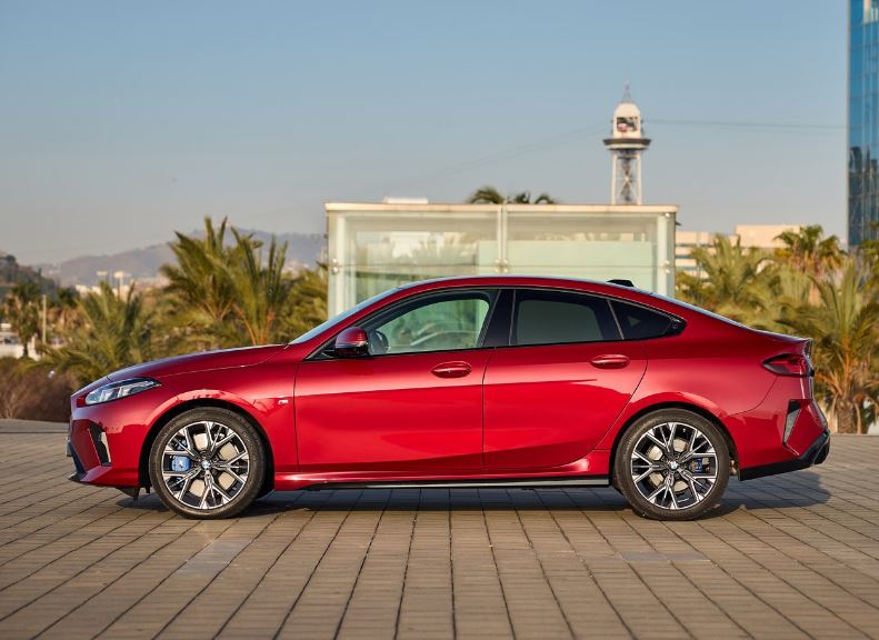 2025 BMW 2 Serisi 220 1.5 Teknik Özellikleri