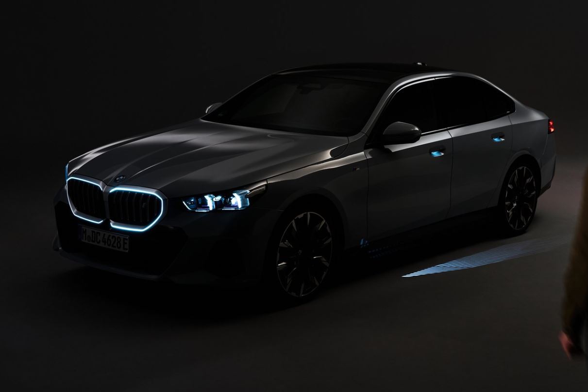 2024 BMW 5 Serisi M Sport 520i 1.6 Otomatik Yakıt Tüketimi
